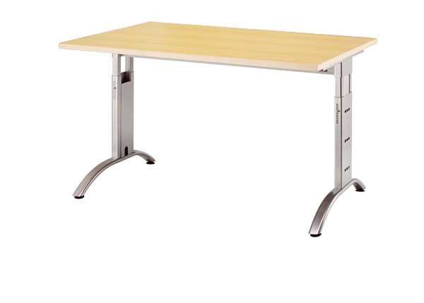 Schreibtisch gerade 120 cm, C-Fuß Gestell in Silber