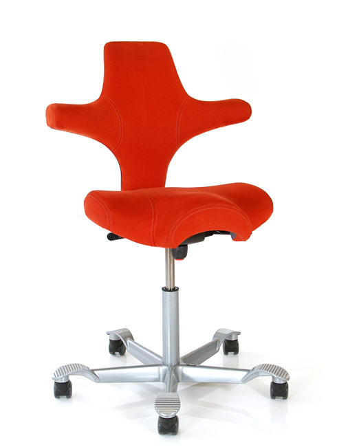 Drehstuhl Capisco 8106 - ziegelrot - HAG