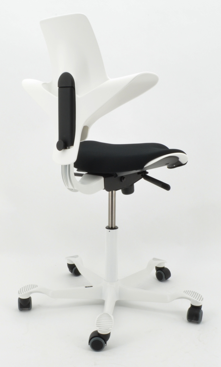 Drehstuhl Capisco Puls 8020 - weiß/schwarz, inkl. Sitzflächenmatte, Aluminium Fußkreuz weiß - HAG